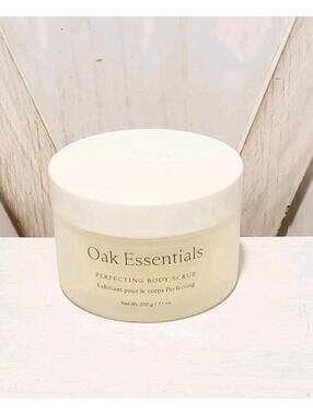 Oak Essentials Perfecting Body Scrub 7.1 oz